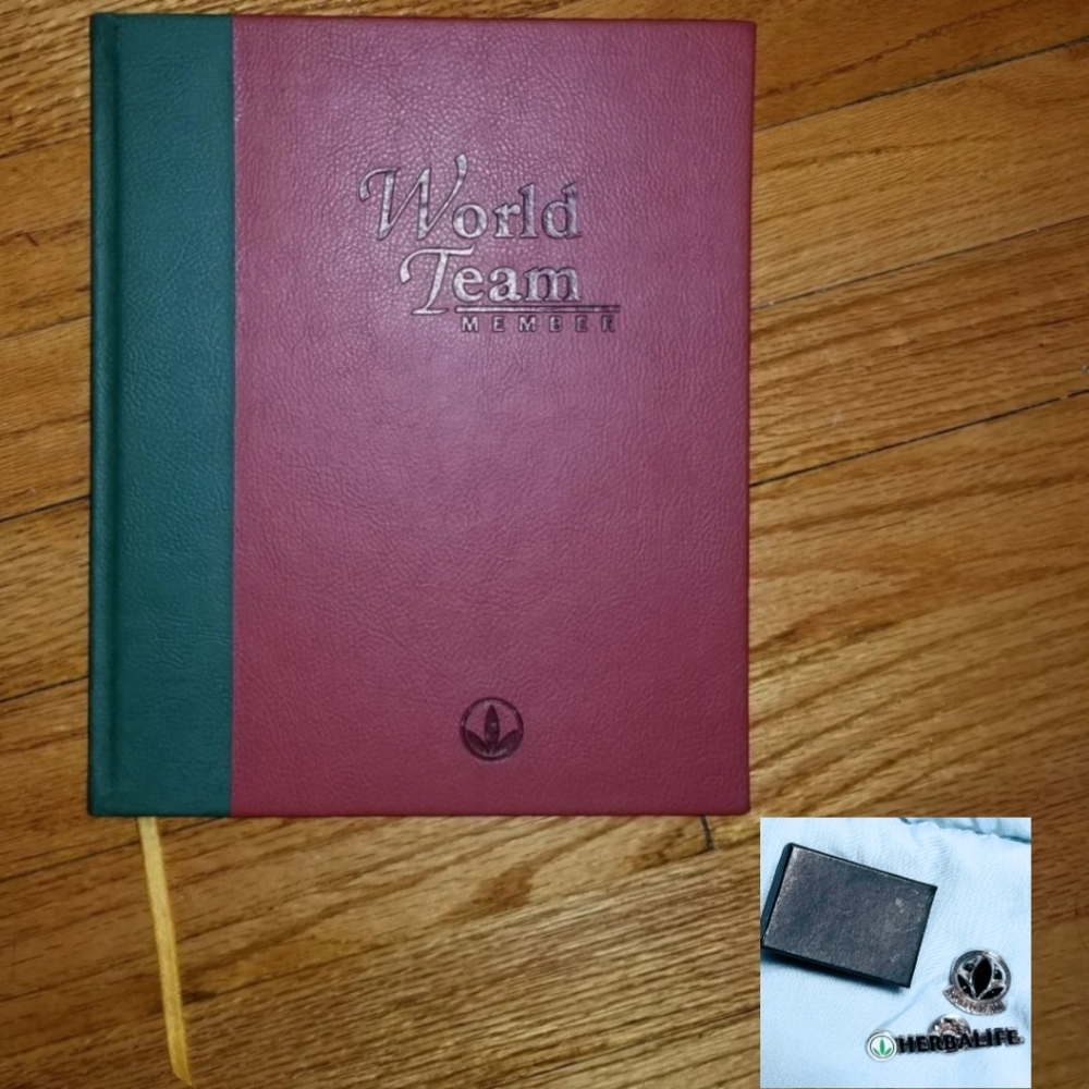 Herbalife WORLD TEAM Journal and Pins